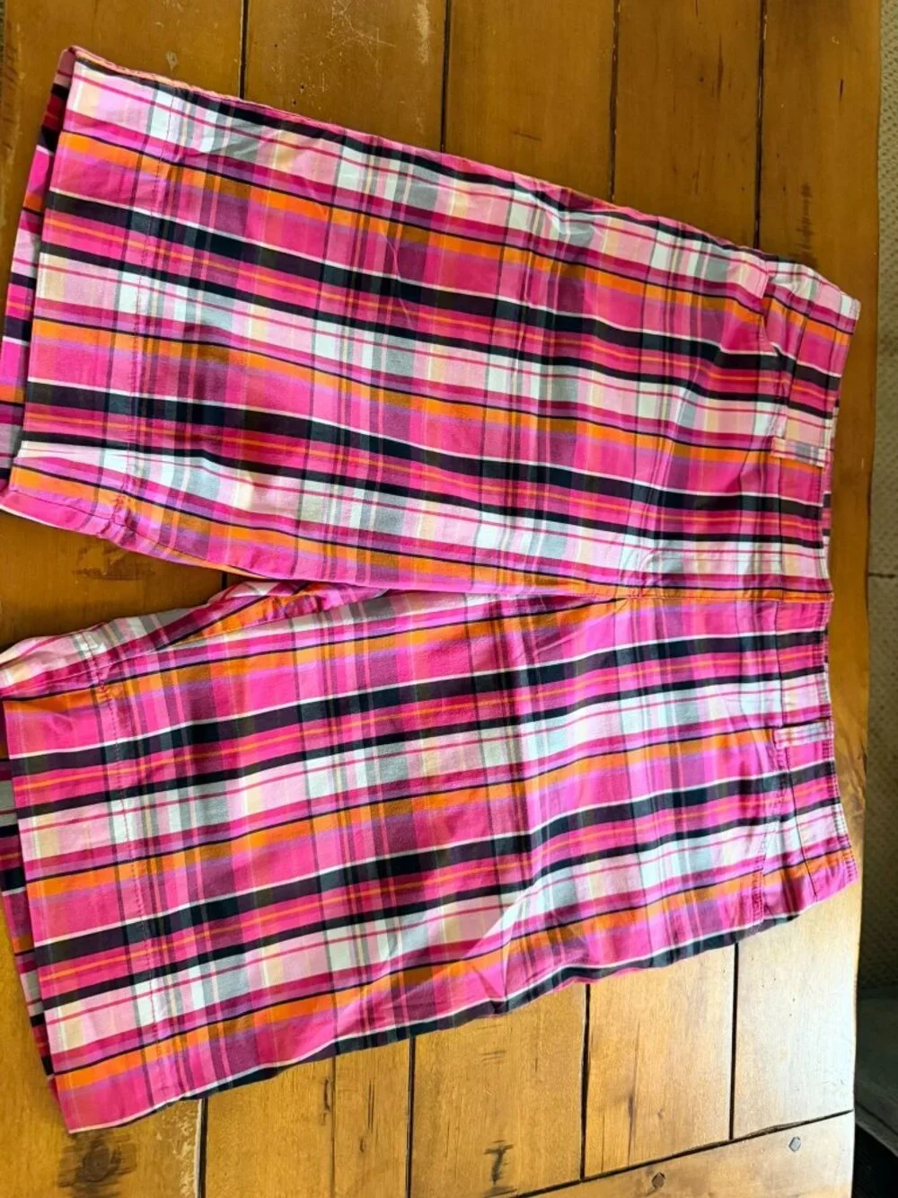 Three Womens Casual Shorts In Beige Black & Pink Plaid. Lightweight Cotton. Size